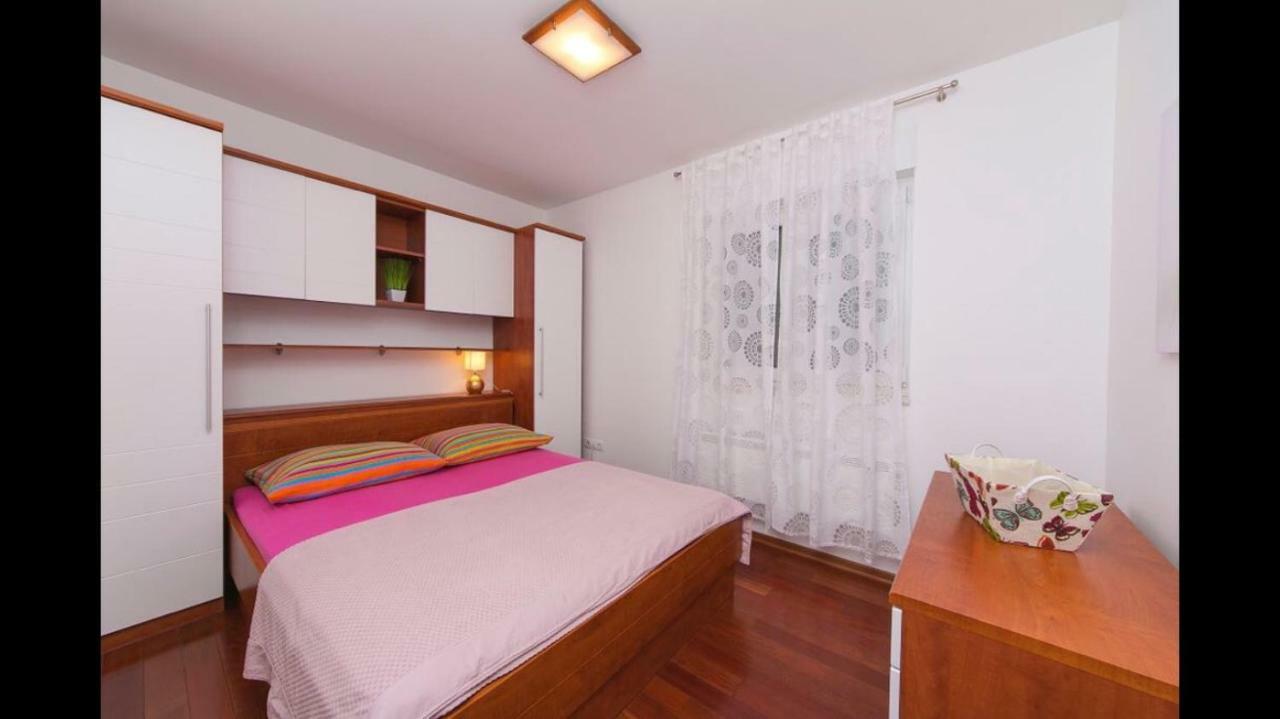 Id Luxury Apartment بريلا المظهر الخارجي الصورة