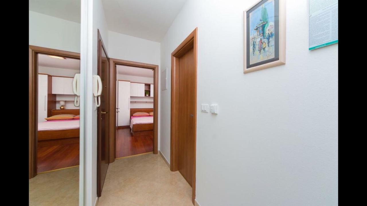 Id Luxury Apartment بريلا المظهر الخارجي الصورة