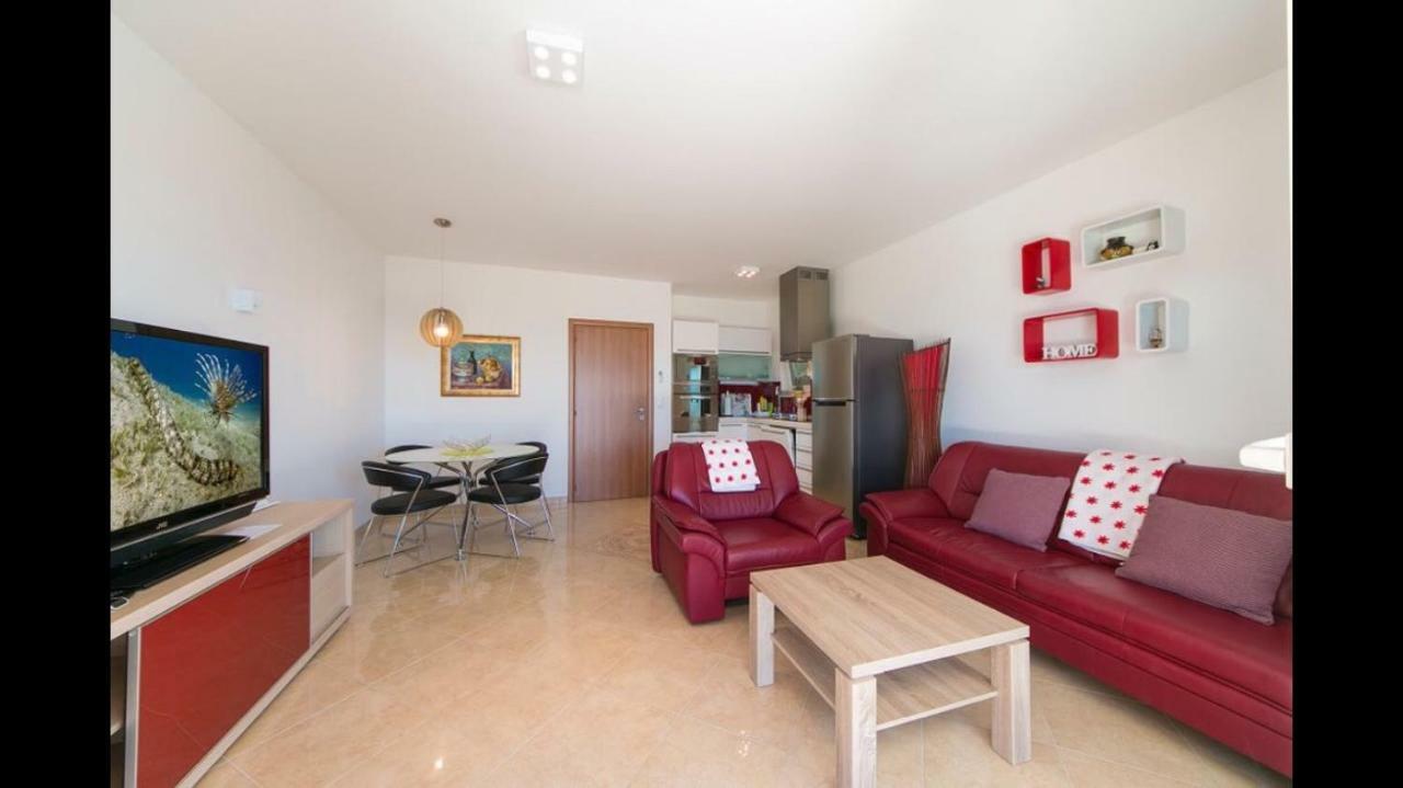 Id Luxury Apartment بريلا المظهر الخارجي الصورة
